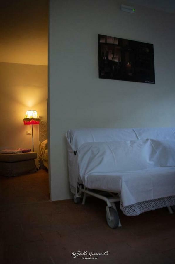 Lunesco Alloggio Divino, Chambre D'Amis Лу Экстерьер фото