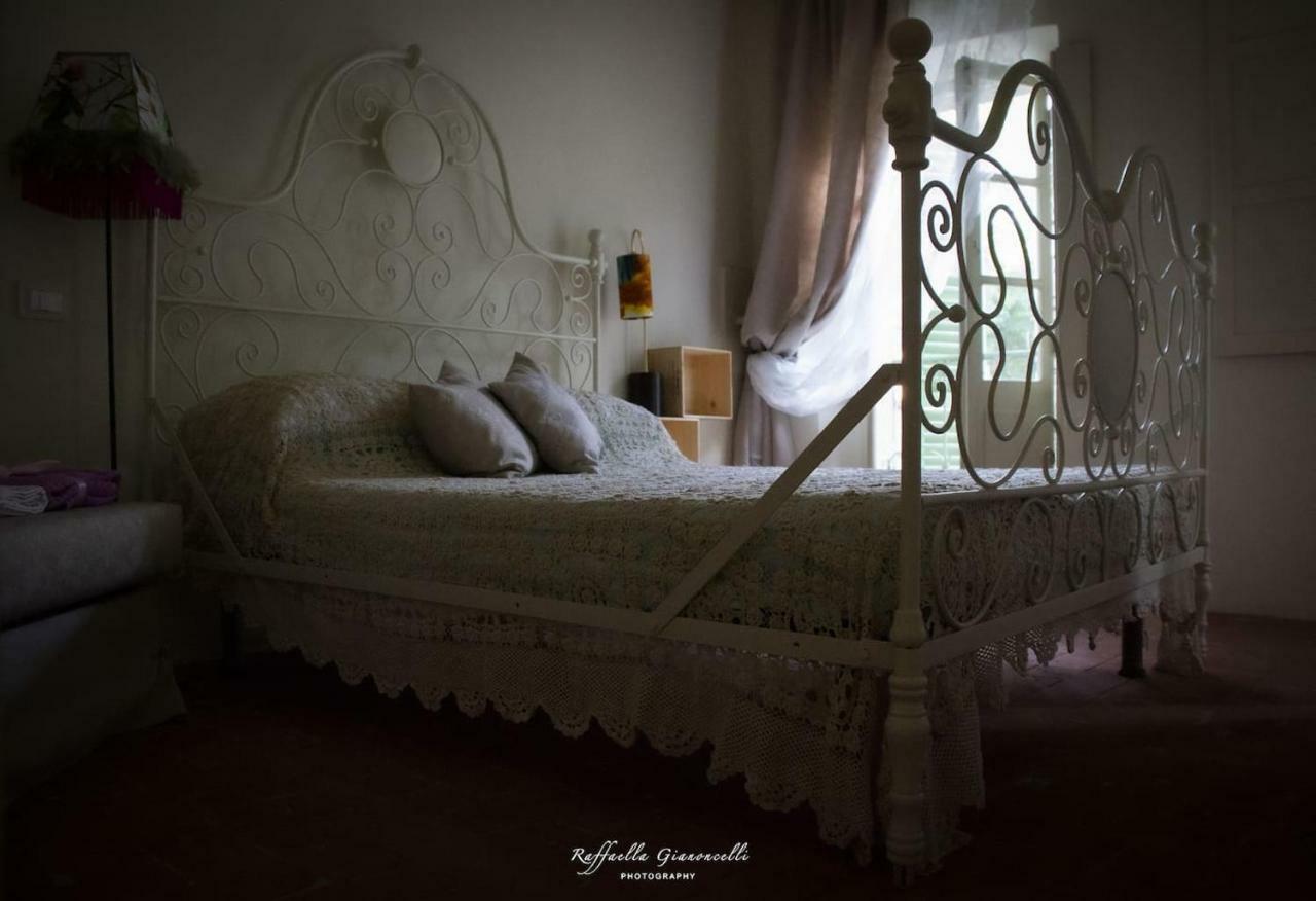 Lunesco Alloggio Divino, Chambre D'Amis Лу Экстерьер фото